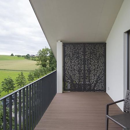 Small Luxury Hotel Wellnesshotel Golfpanorama Lipperswil Exterior photo