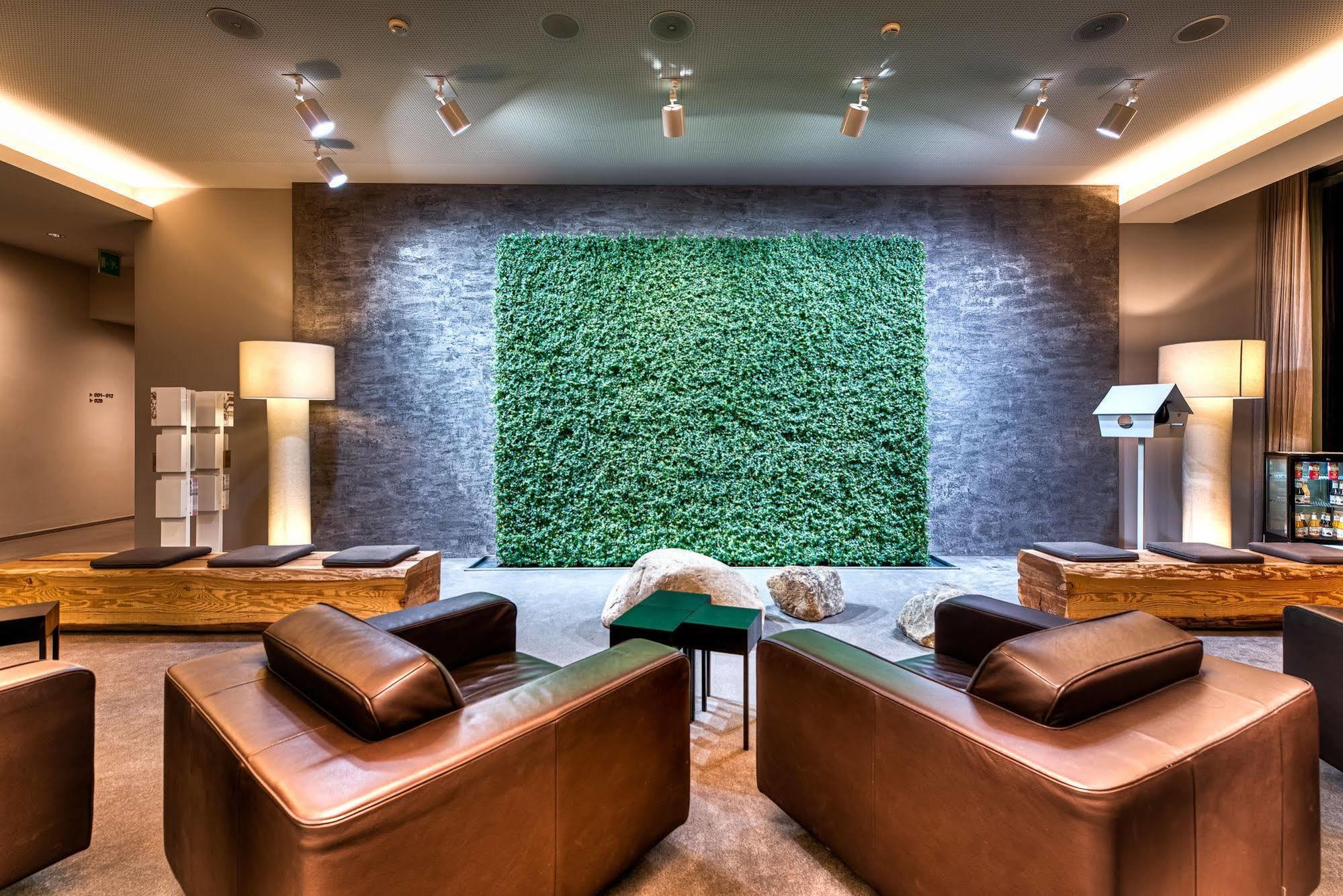 Small Luxury Hotel Wellnesshotel Golfpanorama Lipperswil Exterior photo